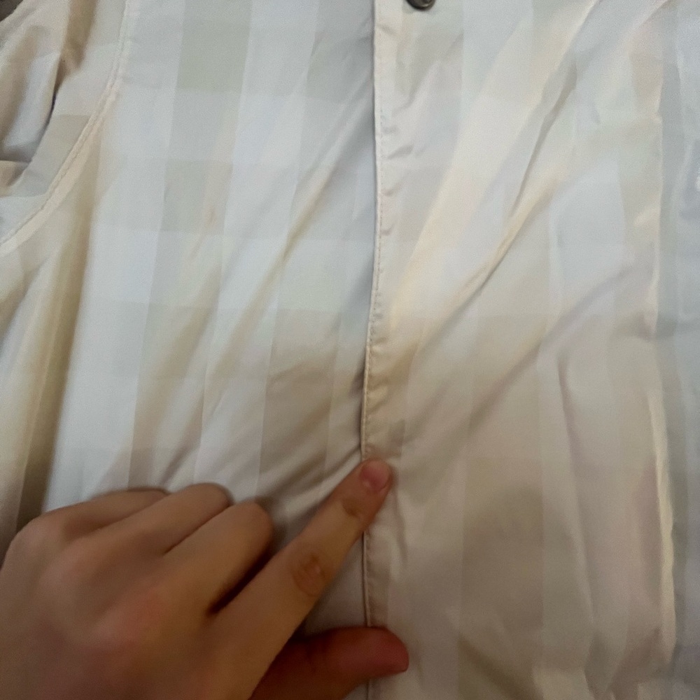White plaid Burton snowboarding jacket - Picture 8 of 8
